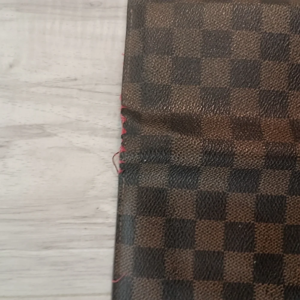 Authentic Louis Vuitton Damier Wallet Brown for Men's Wallets